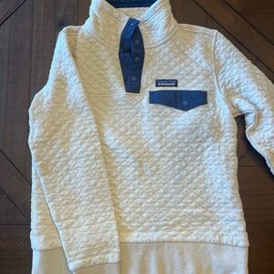 Patagonia Women’s Quilted Snap-T Pullover - Cream and Blue